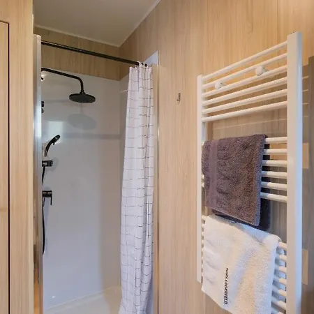 Les Suites D'Alienor-Suite Mimosa Pessac Exterior photo