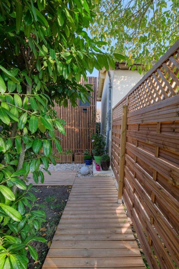 Holiday home Les D'alienor-suite Mimosa